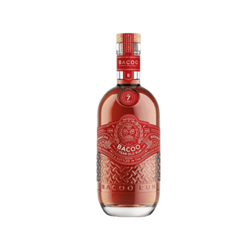 Bacoo 7 YO / rums / 40 % / 0,7 l